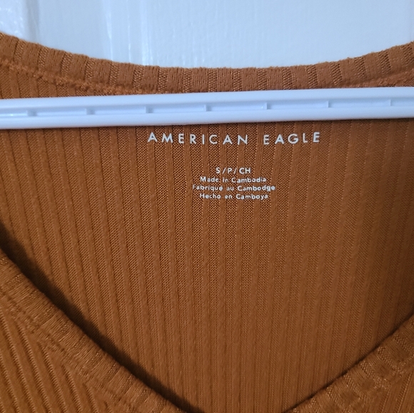 American Eagle Long Sleeve Soft T - Picture 3 of 3